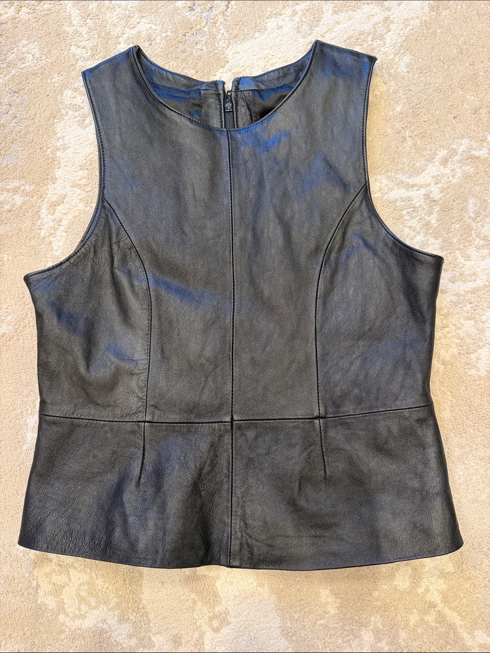 Wilsons 100% Genuine Leather Black Tank Top Size Small - Picture 2 of 11